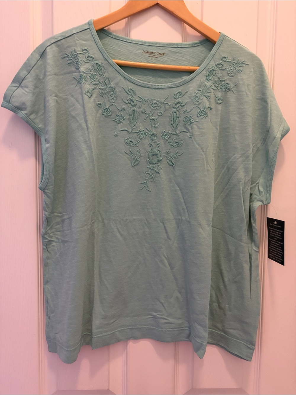 Coldwater Creek Mint Green Embroidered Scoop Neck Short Sleeve Tee